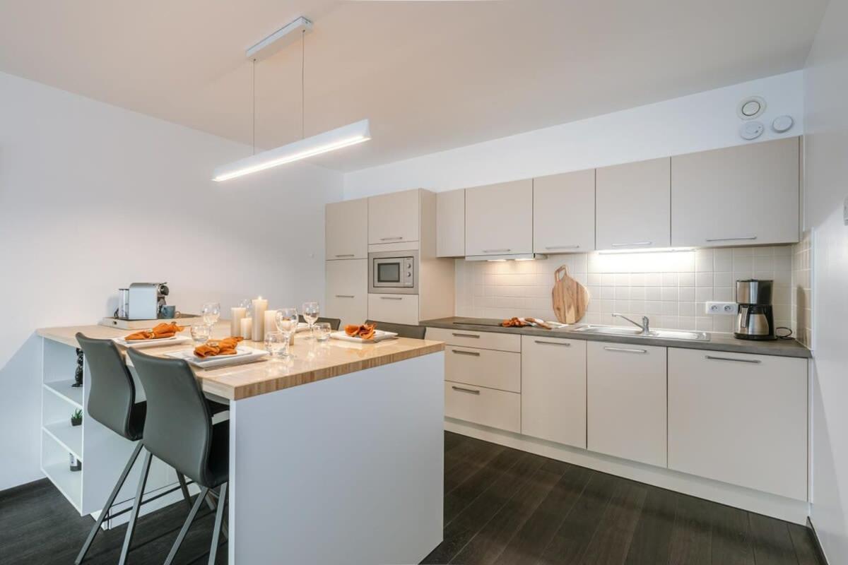 Huswell - Modern Apartment Near The Beach Остенде Экстерьер фото